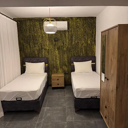 Quarto em Acomodações Particulares Uyar &