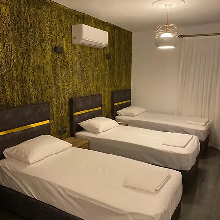 Δωμάτια σε οικογενειακή κατοικία Uyar & Αλικαρνασσός